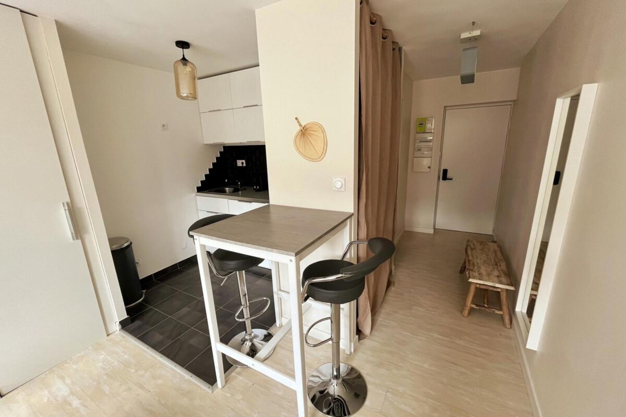 Nancy Coeur De Ville Studio Tout Equipe Экстерьер фото